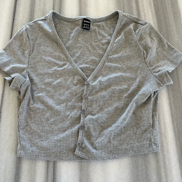 Grey Rib Button Up Short Sleeve Crop Top XS New - Picture 1 of 4